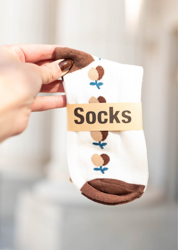 Fallon Floral Pattern Socks