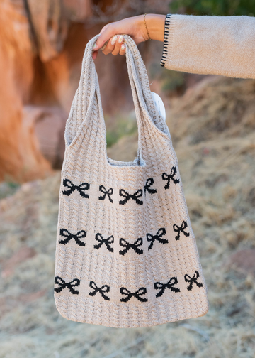 Black Bow Crochet Bag