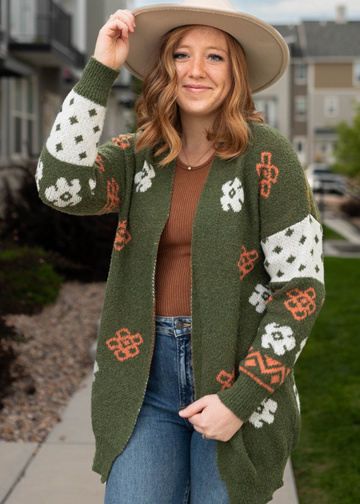 Navita Olive Cardigan