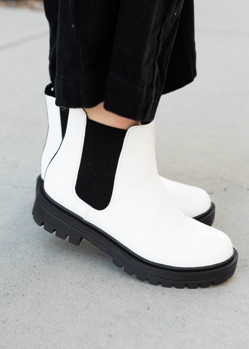 Teri White Chelsea Boots
