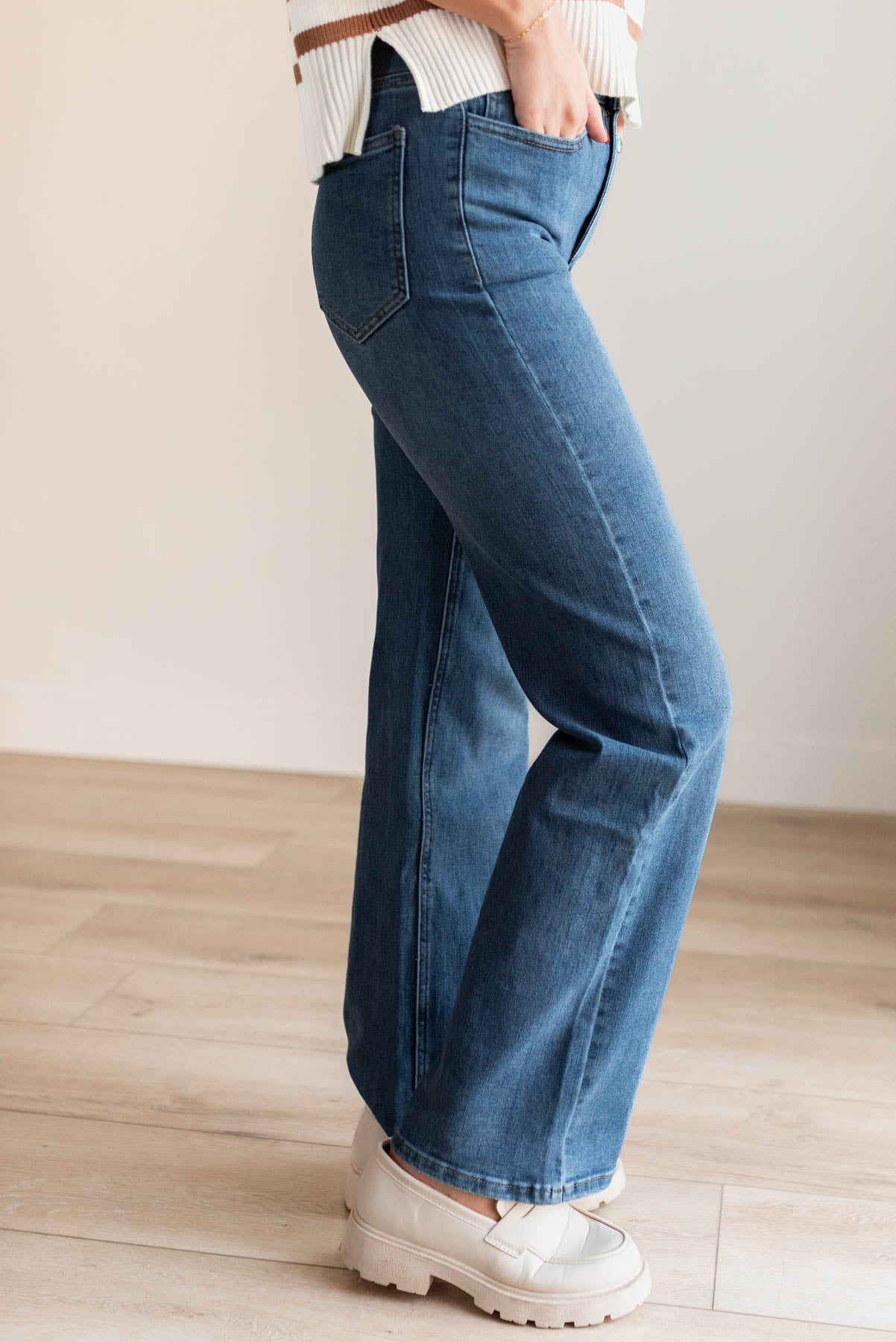 Amanda Medium Wash High Rise Straight Jeans