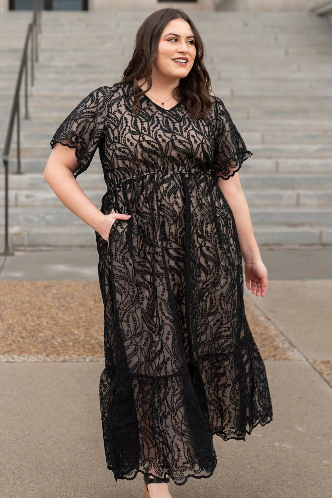 Amberly Black Dress