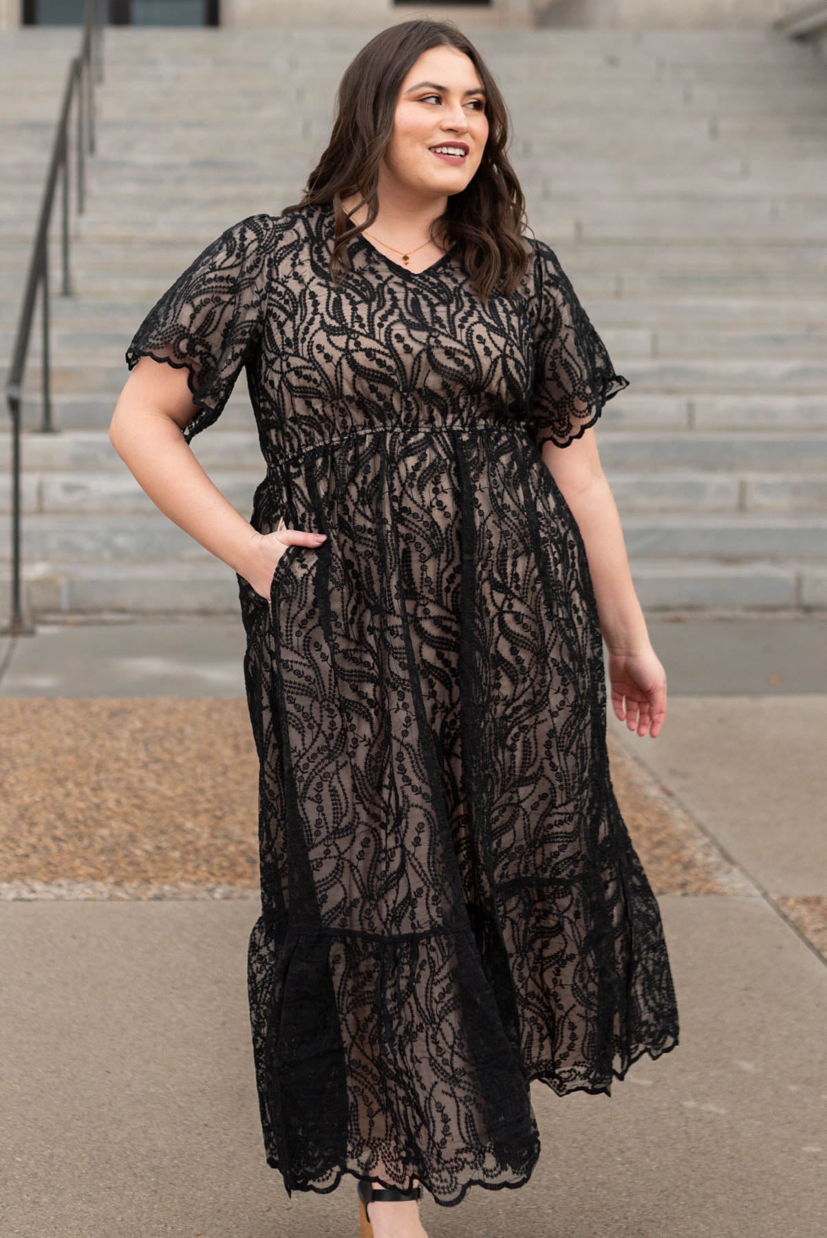 Amberly Black Dress