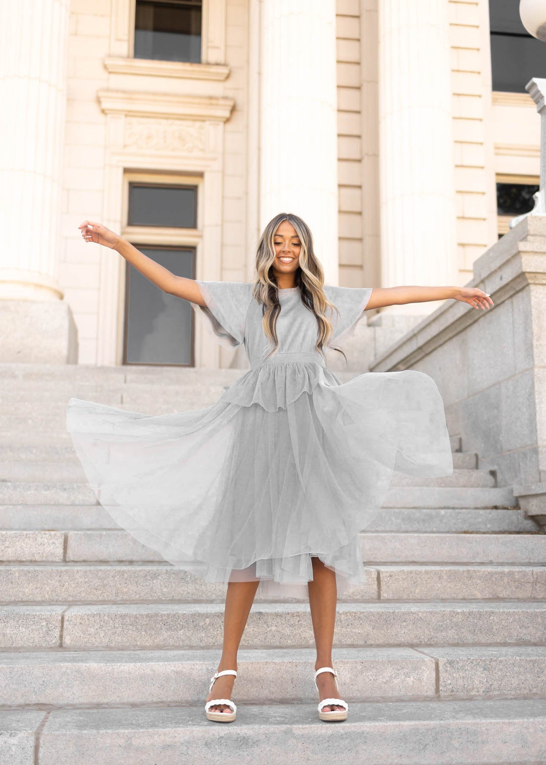 Ari Grey Dress
