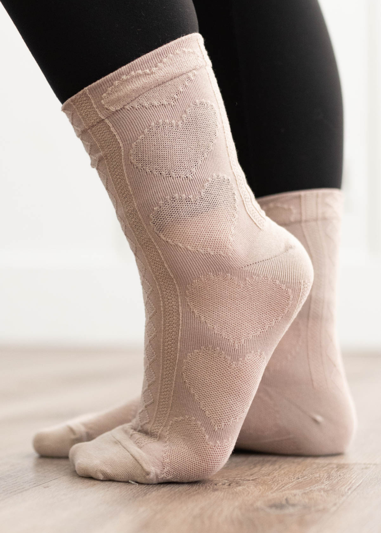 Brooklyn Tan Heart Socks