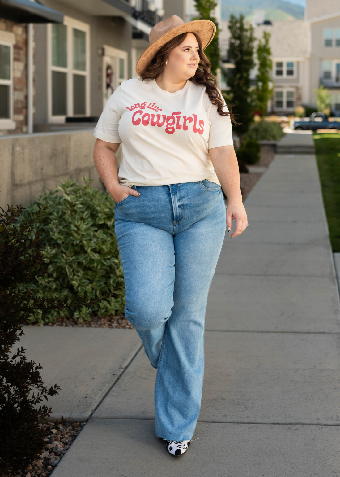 Carlene Curvy Bootcut Jeans