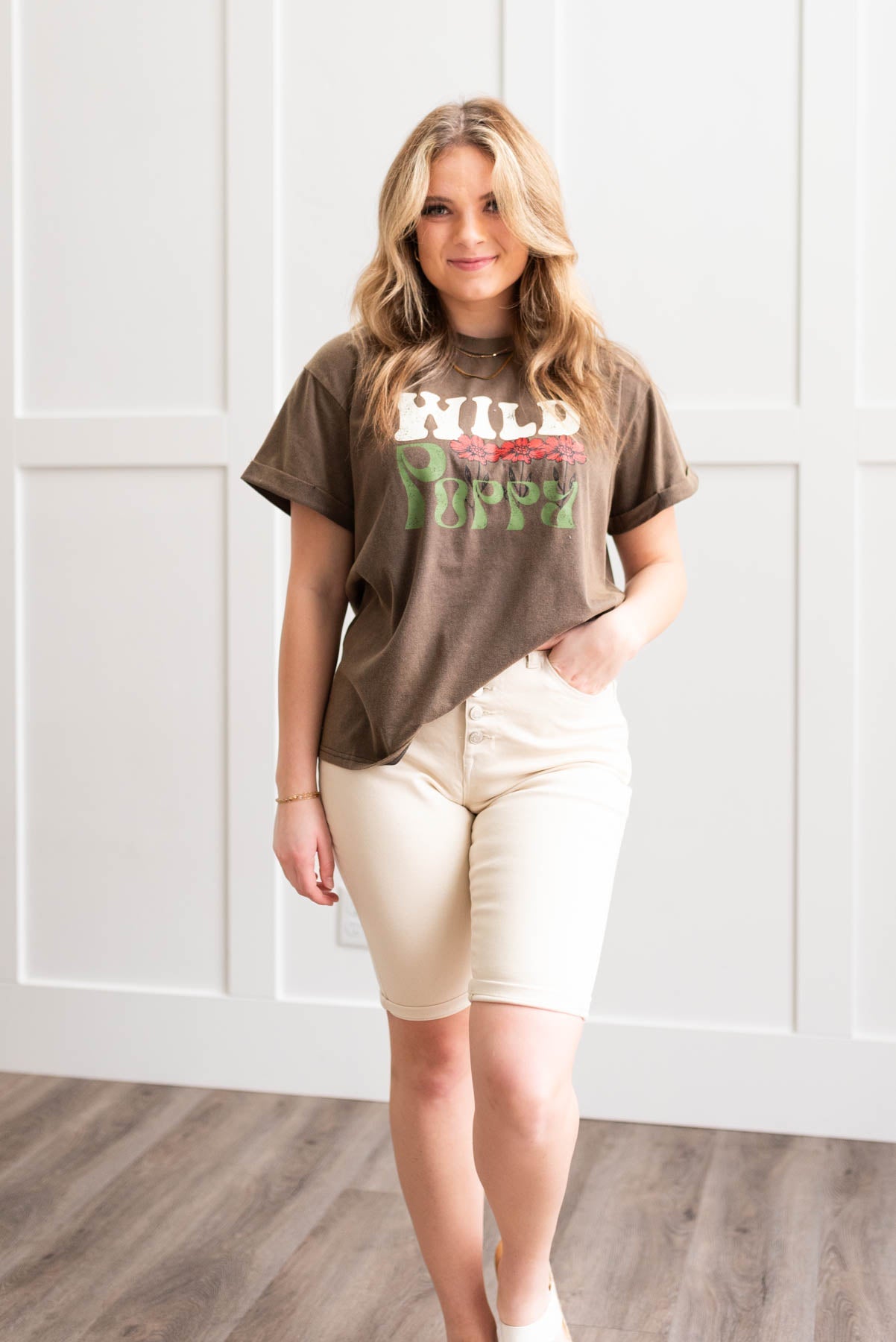 Elaine Cream Shorts