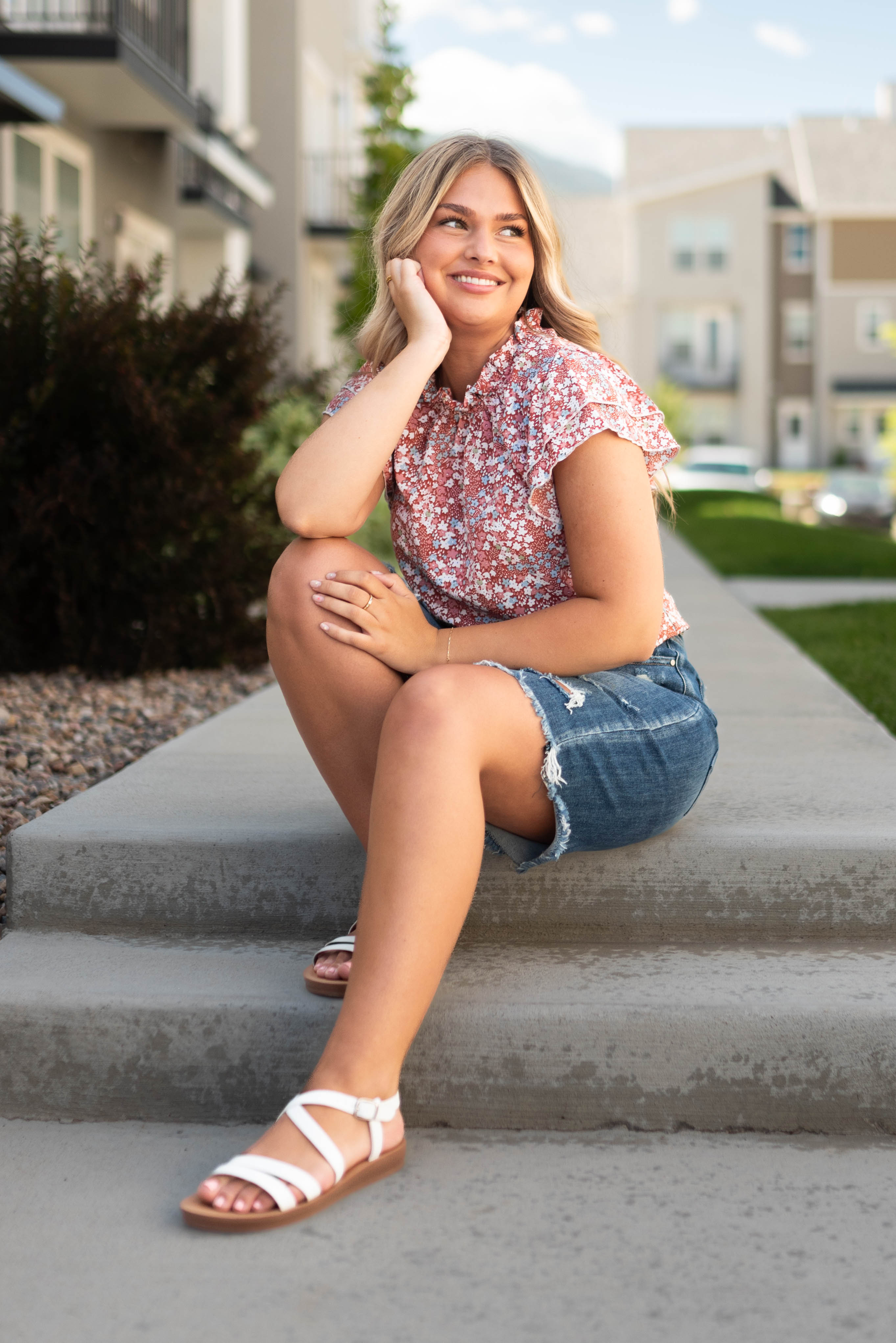 Tara Brick Floral Top