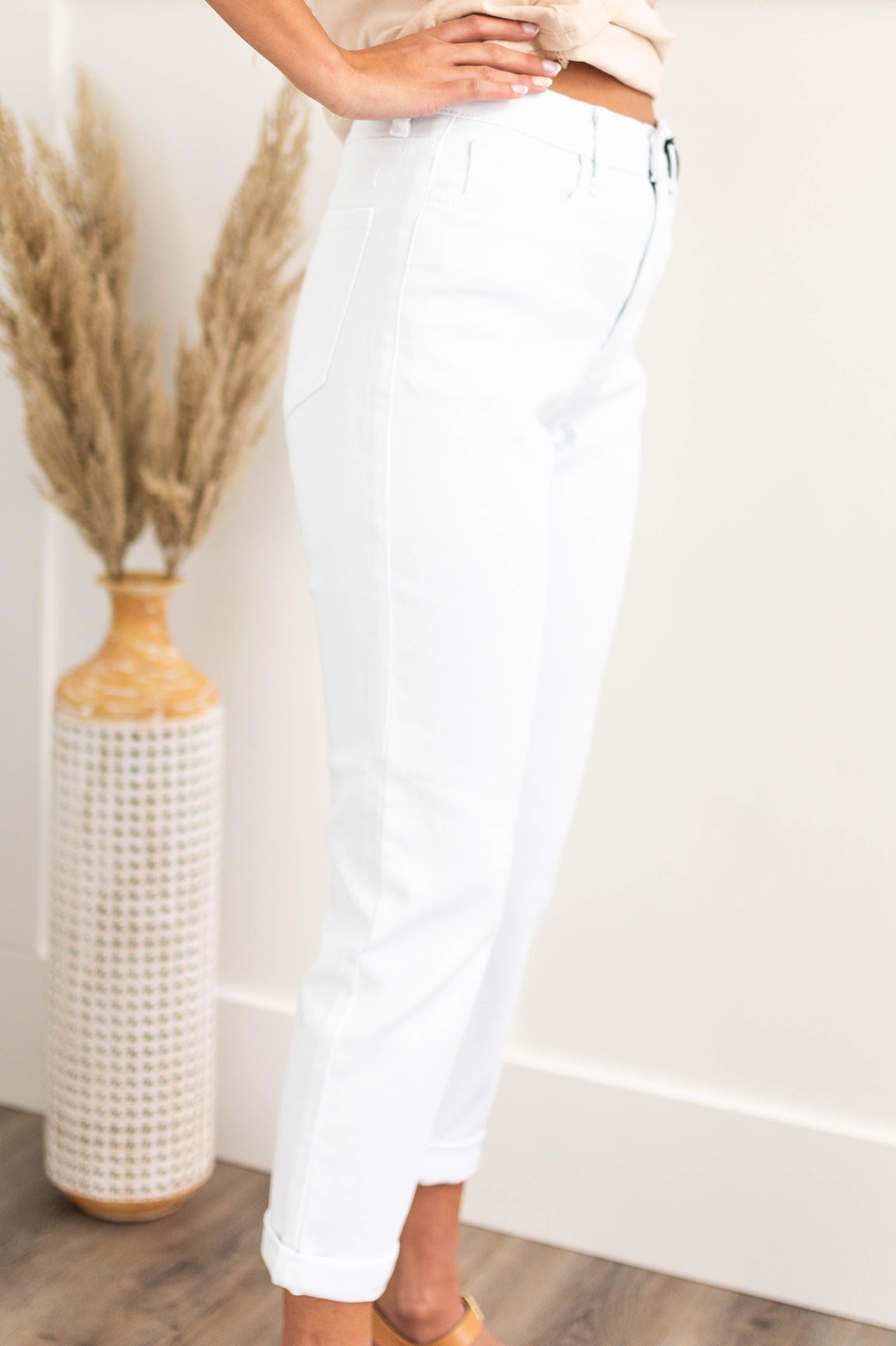 Dani White Jeans