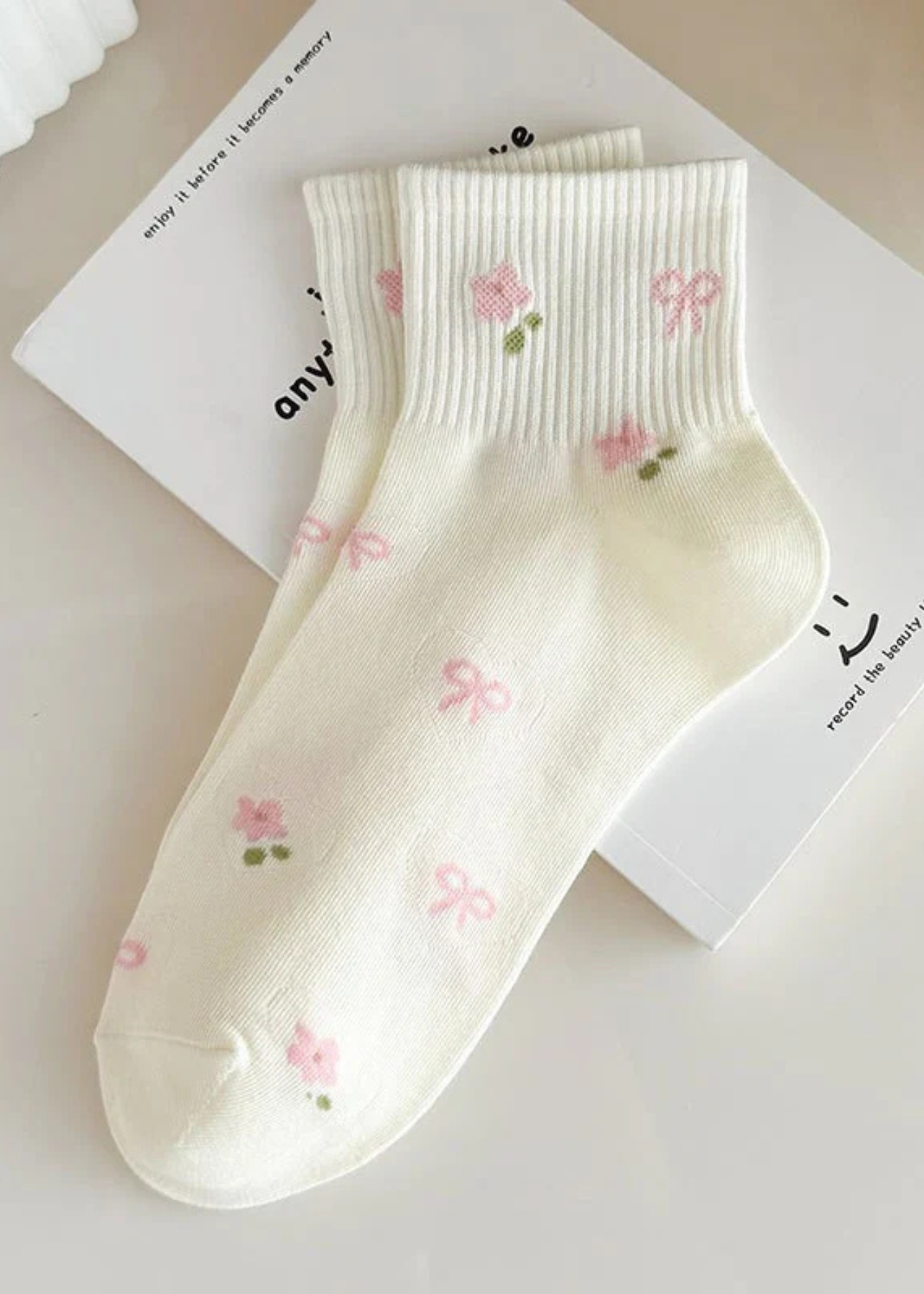Deborah Flower Bow Socks