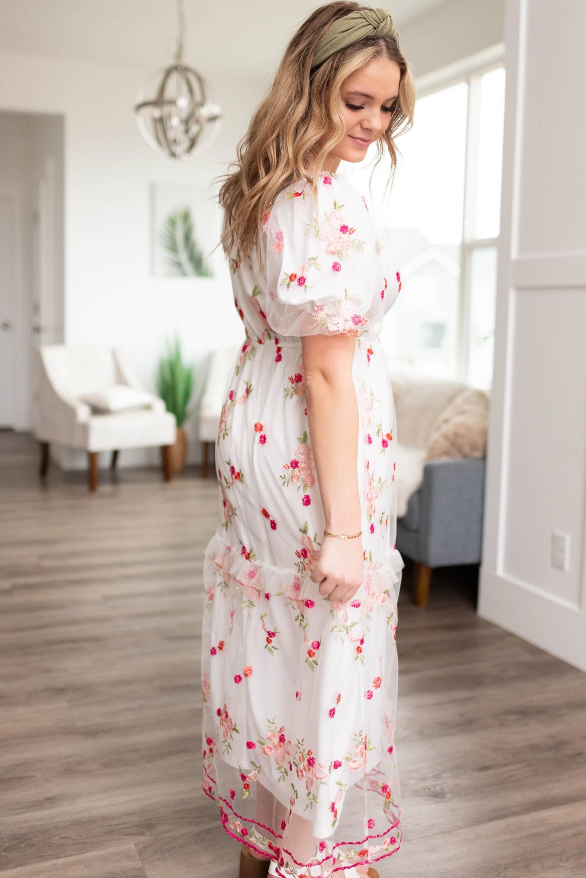 Elizabeth White Embroidered Floral Dress