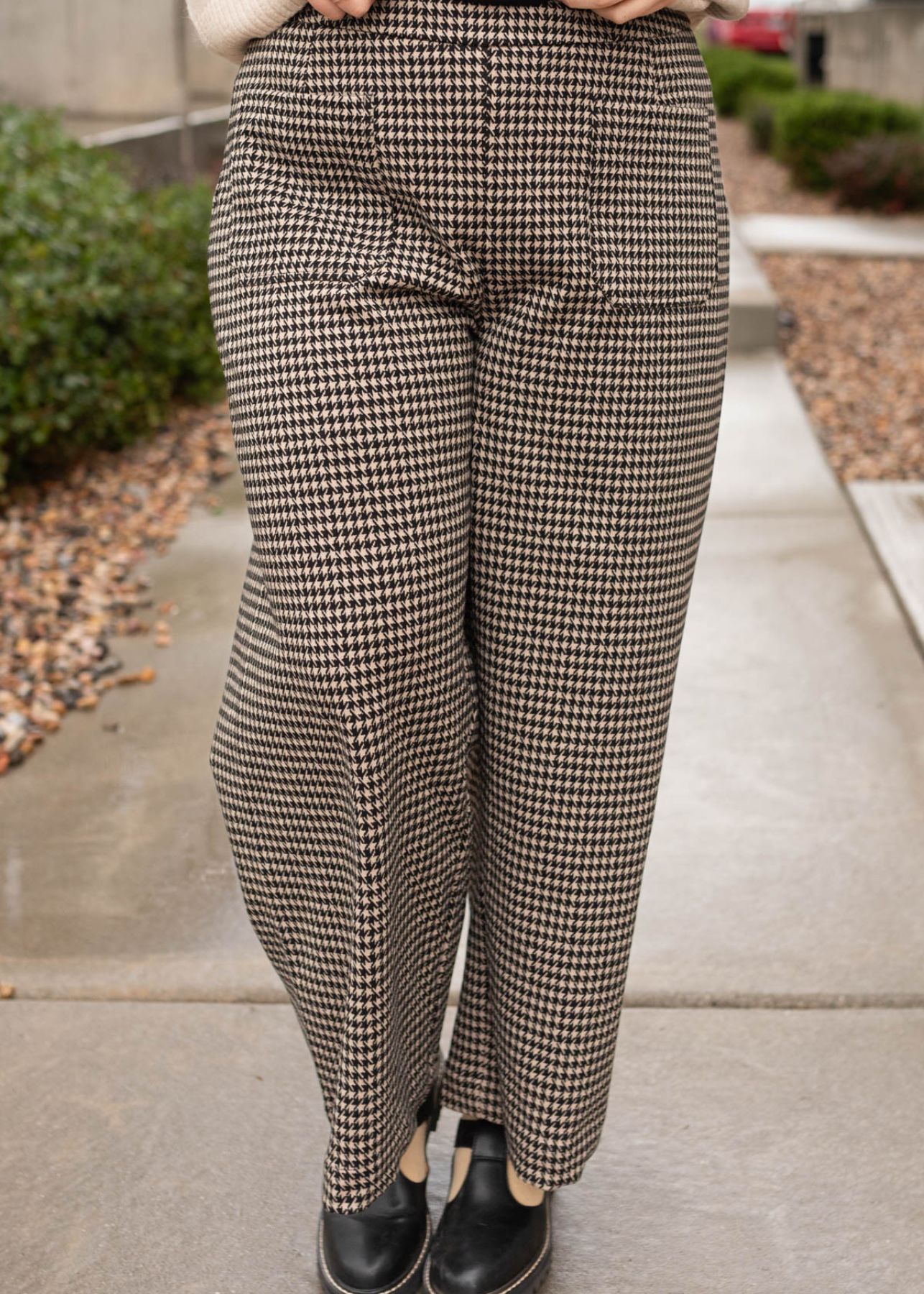 Geneva Black Houndstooth Pants
