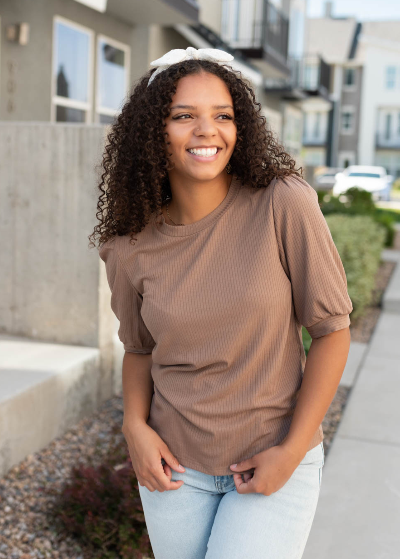 Hailee Basic Brown Top