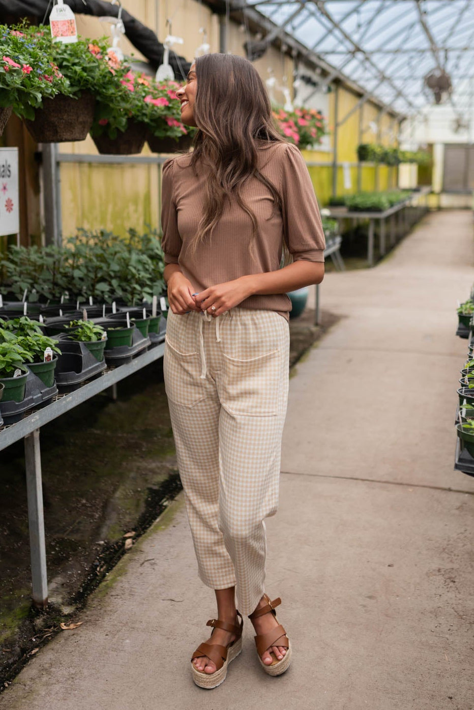 Hailee Basic Brown Top