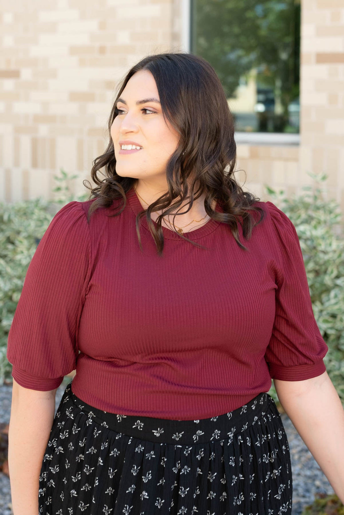 Hailee Basic Burgundy Top
