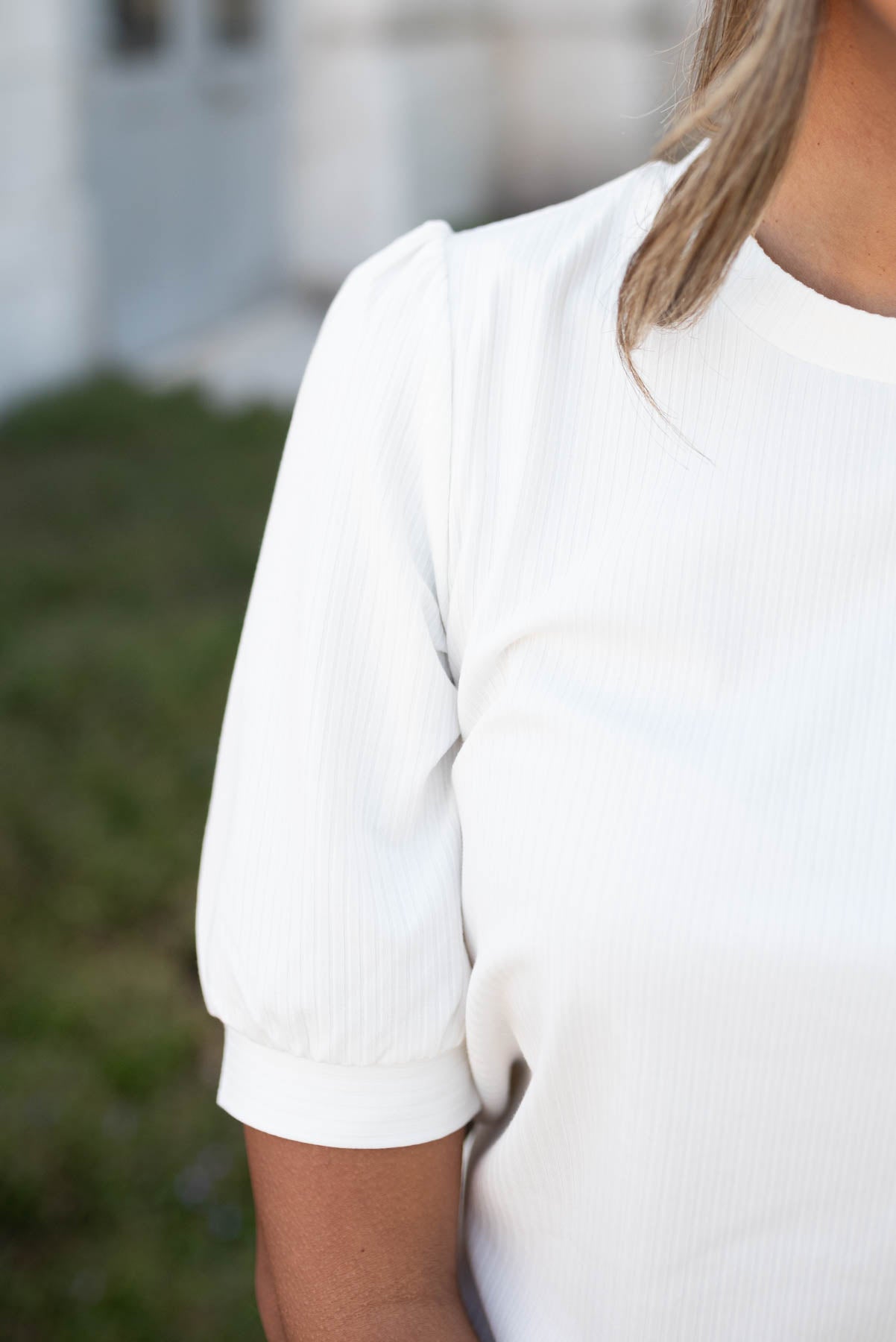 Hailee Basic White Top