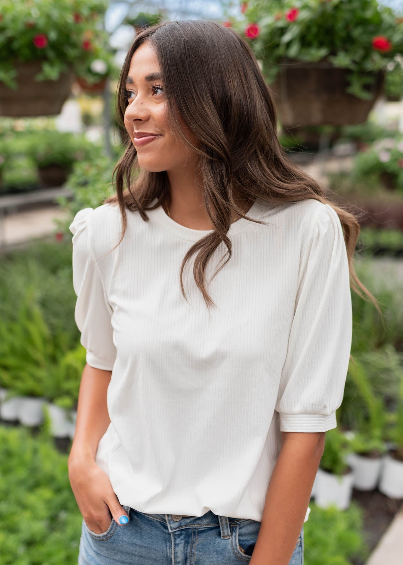 Hailee Basic White Top