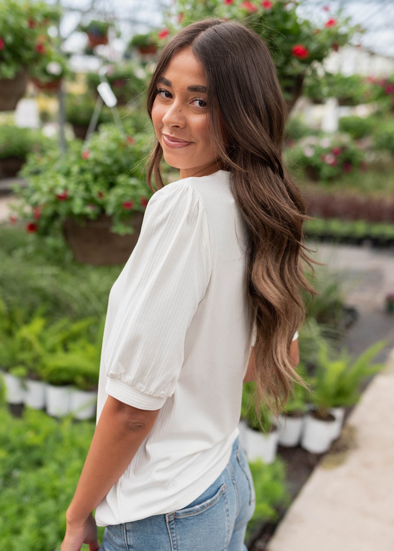 Hailee Basic White Top