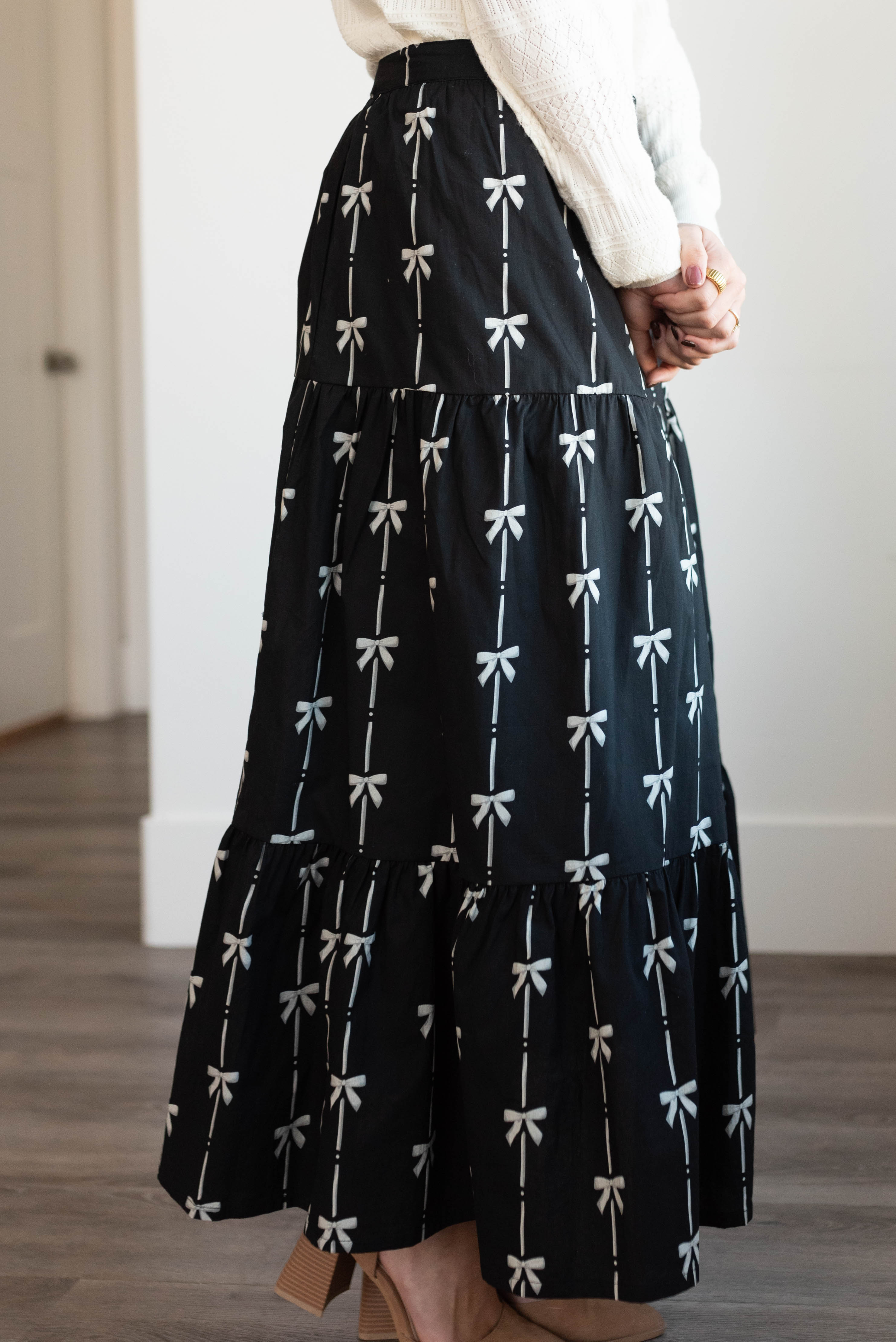 Isabel Black Bow Printed Skirt