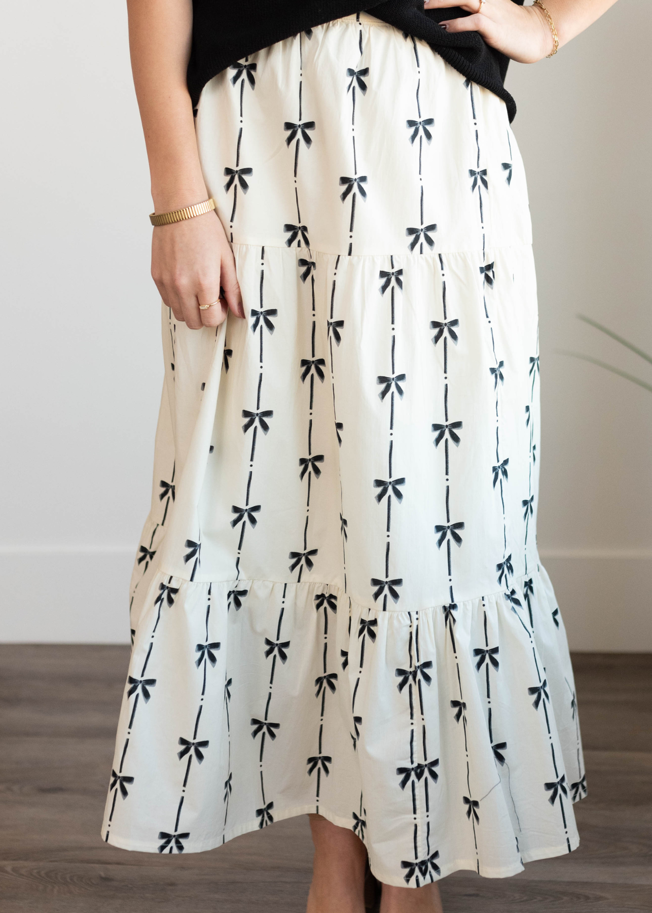 Isabel Ivory Bow Printed Skirt