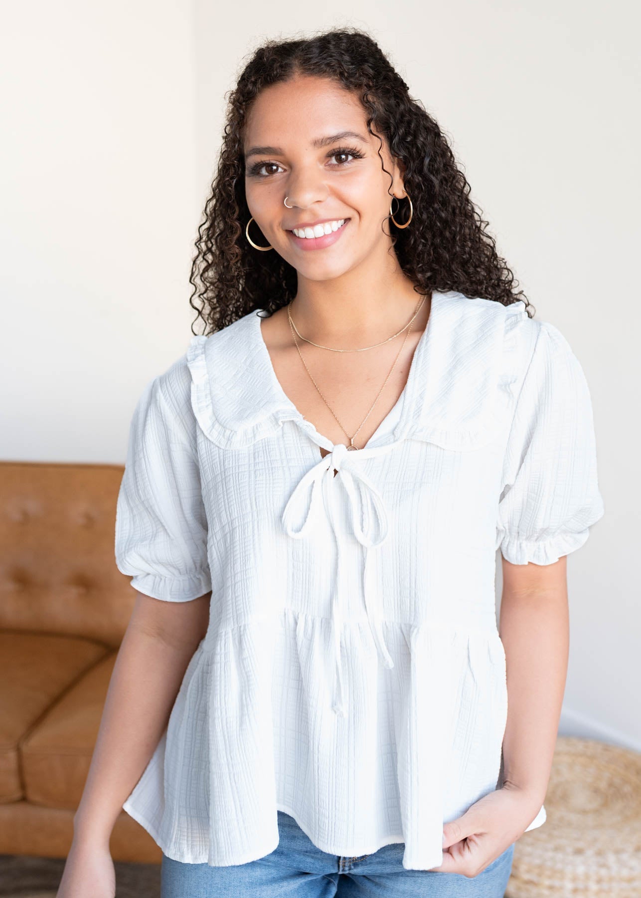 Jadah White Collar Top