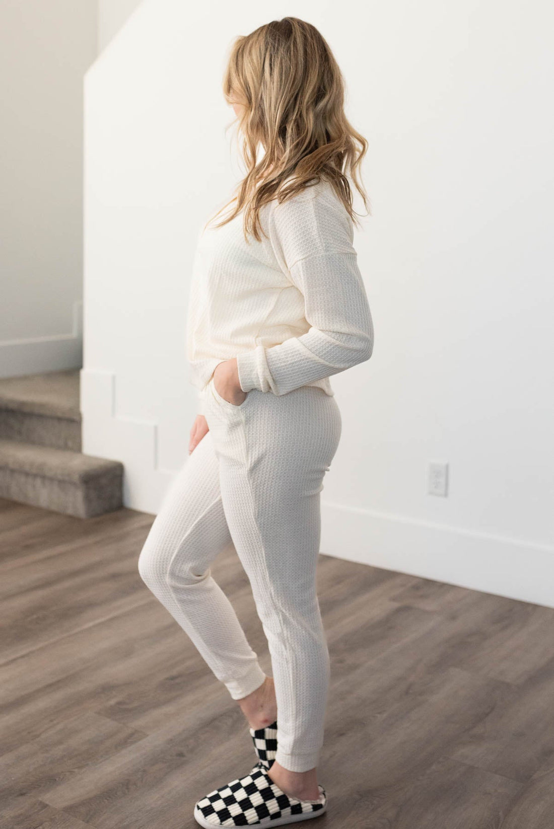 Jennie Cream Set