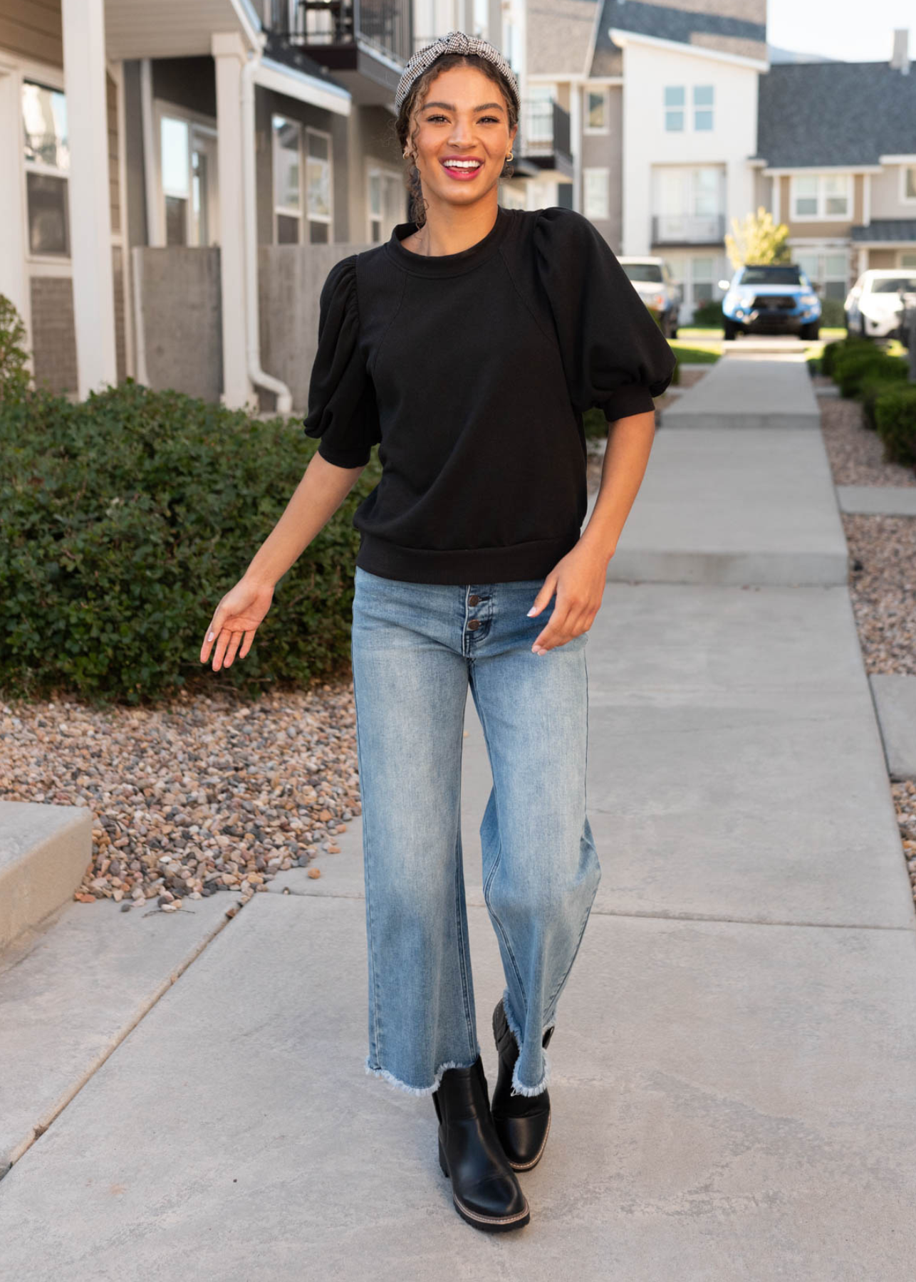 Kayla Black Puff Sleeve Pullover