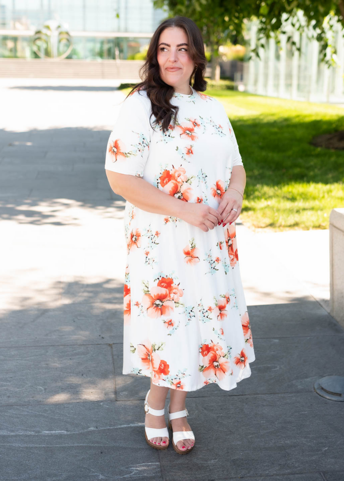 Kinlee Ivory Floral Midi Dress