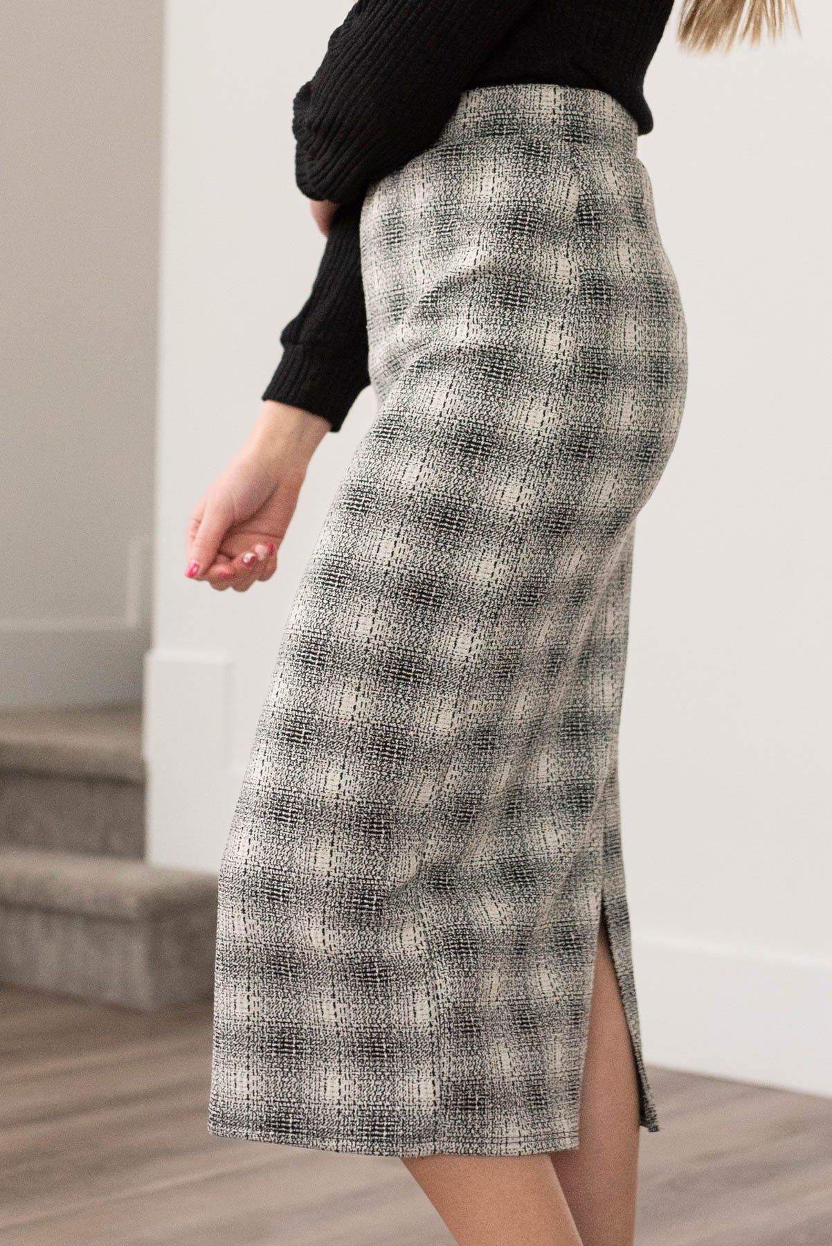 Lillee Black Plaid Skirt