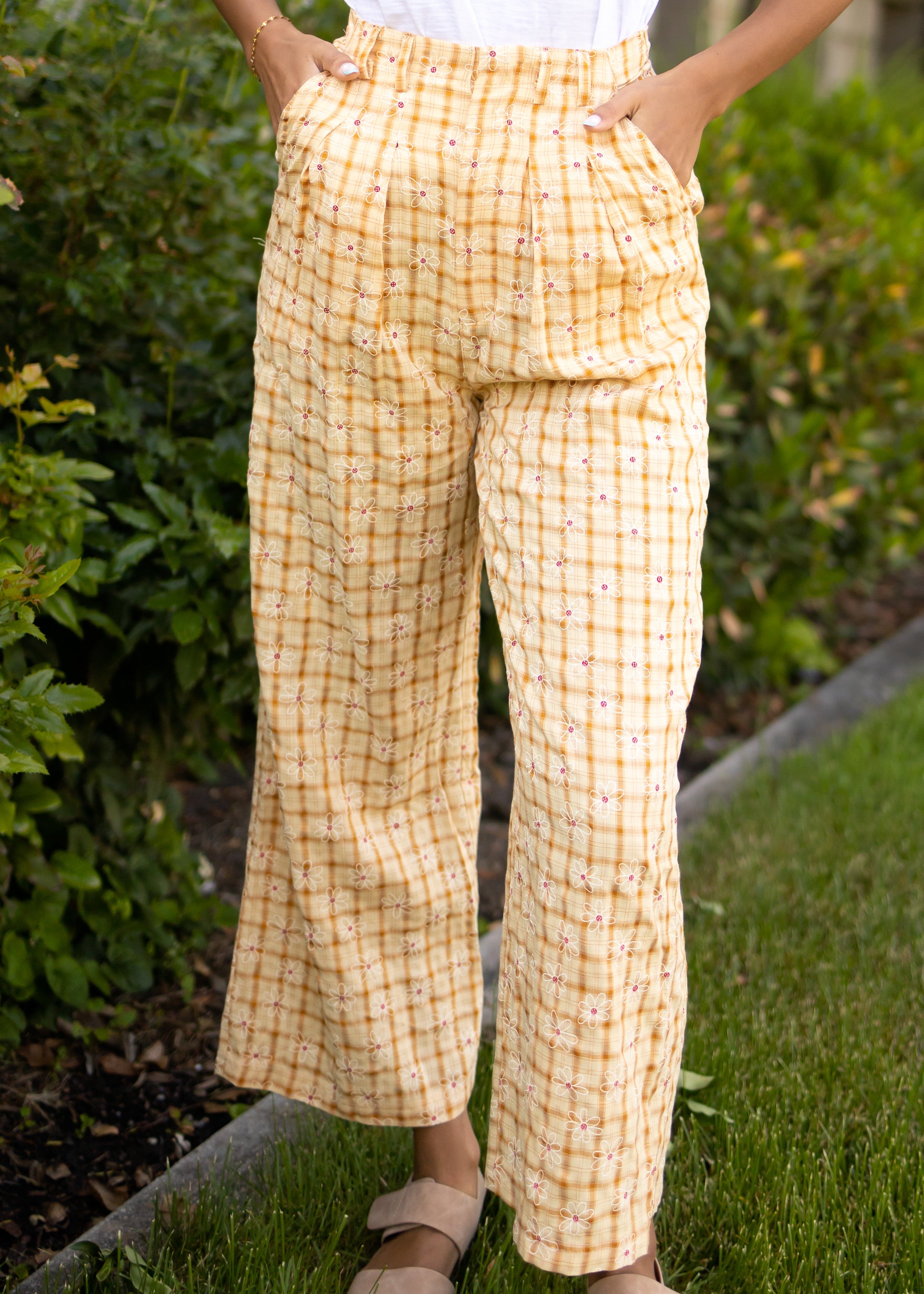 Lindy Yellow Pants