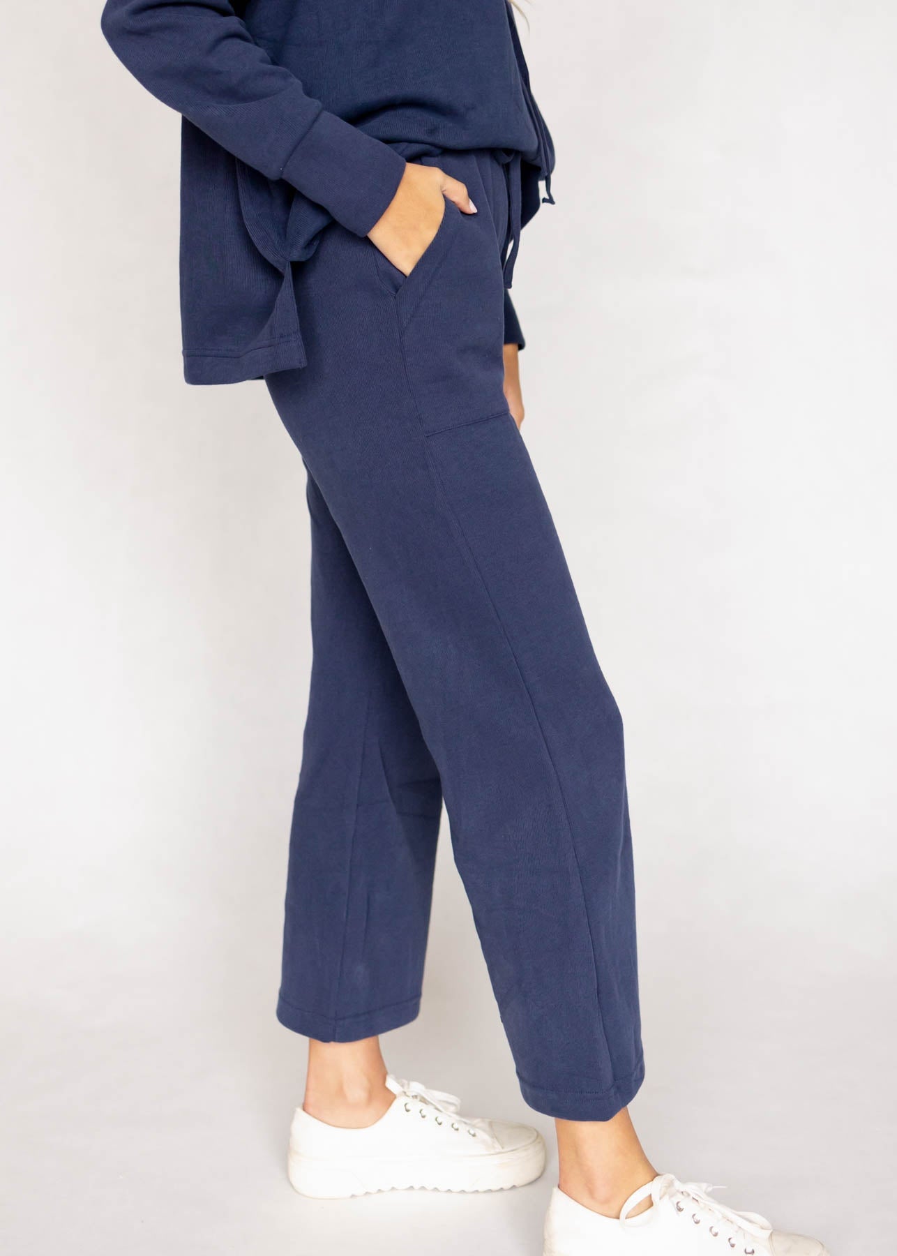 Willow Navy Set