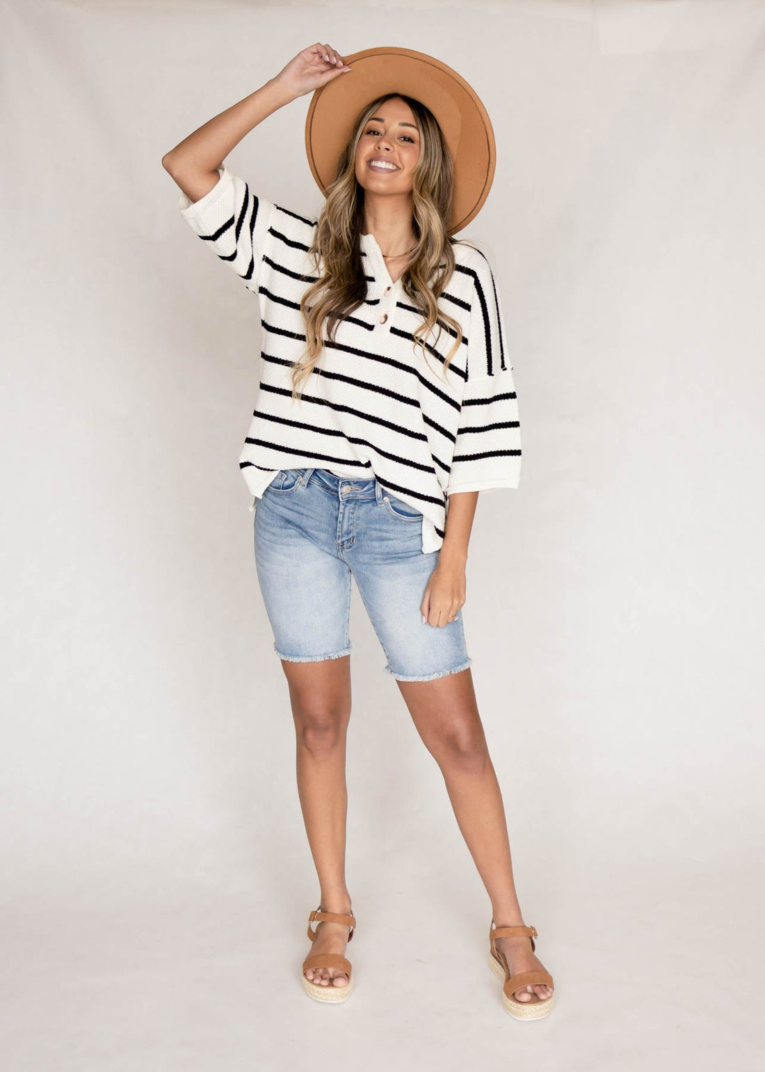 Adley Medium Wash Shorts