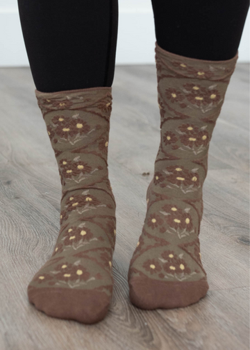 Macie Olive Flower Socks