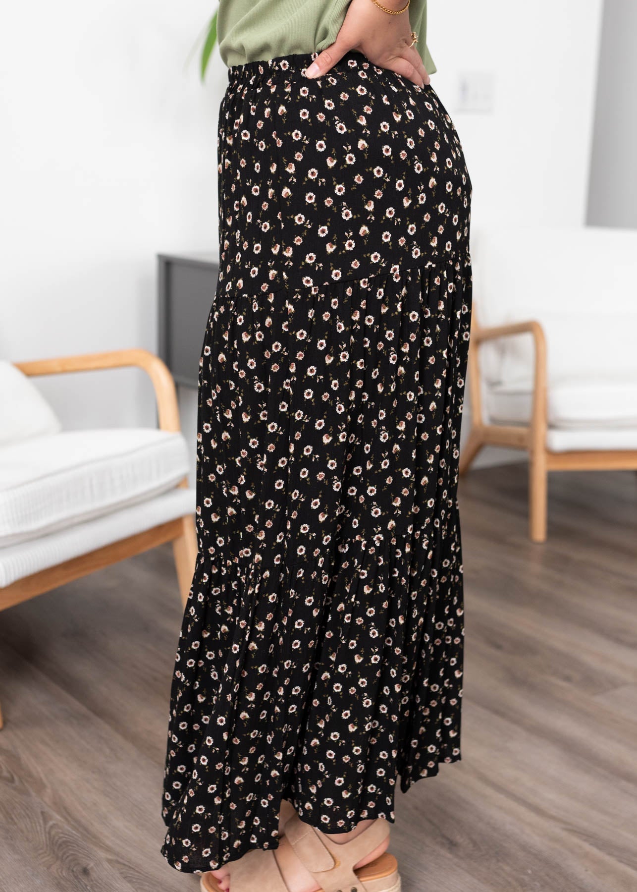 Mariana Black Floral Skirt