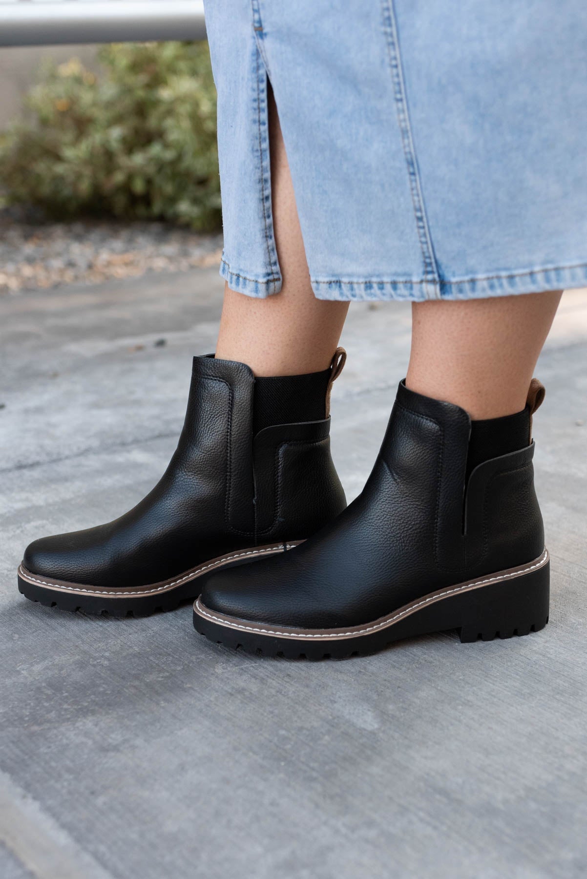 Mya Black Ankle Boots