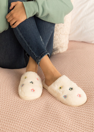 Poppy Ivory Floral Slippers