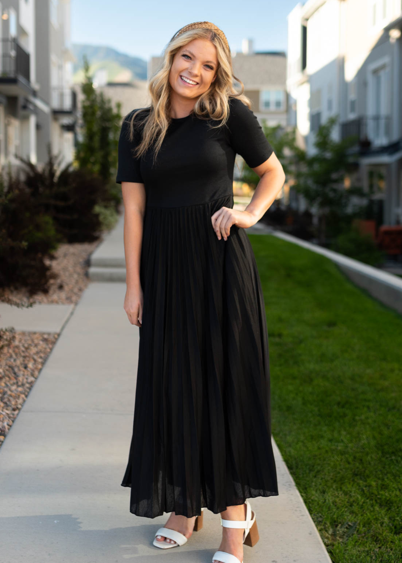 Raquel Black Dress