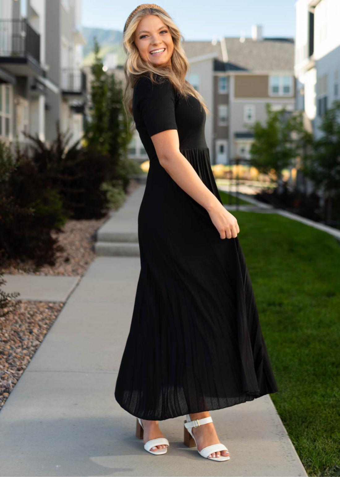 Raquel Black Dress
