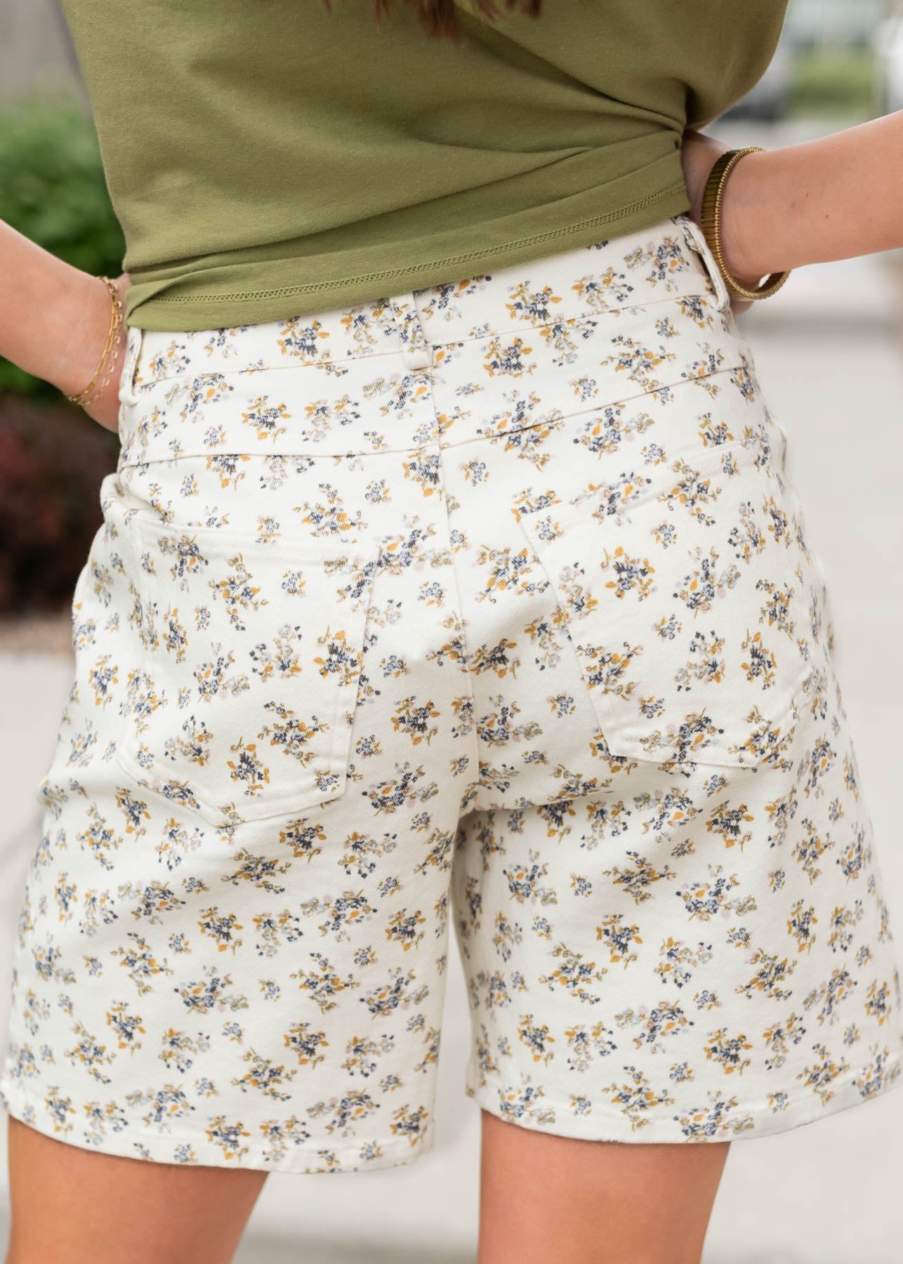 Sealy Flower Print Bermuda Shorts