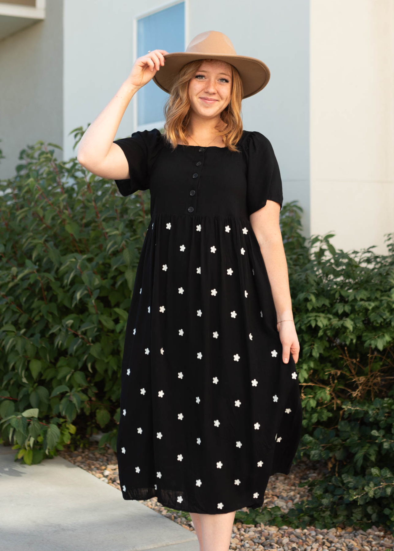 Selma Black Dress