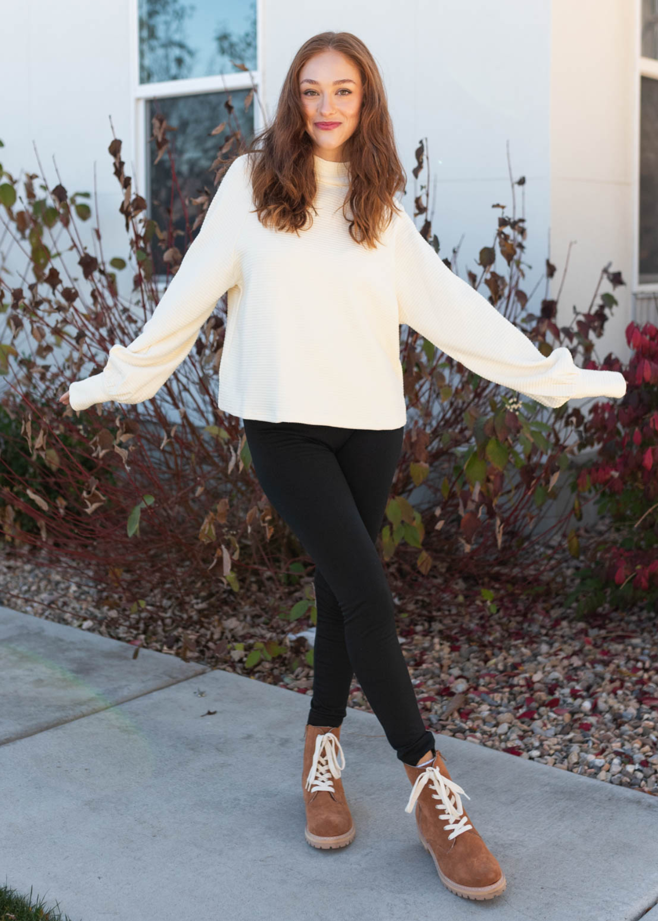 Shari Cream Texture Sweater