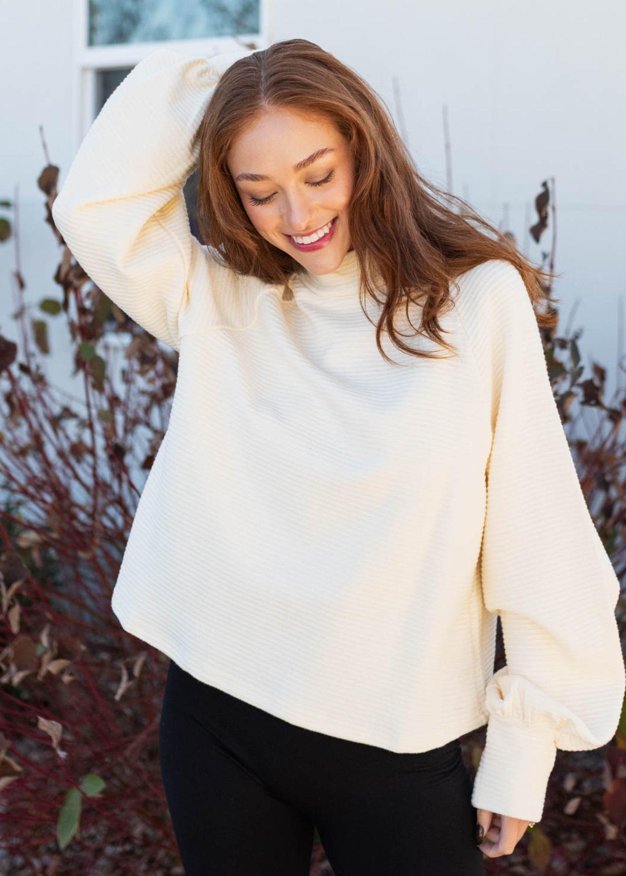 Shari Cream Texture Sweater