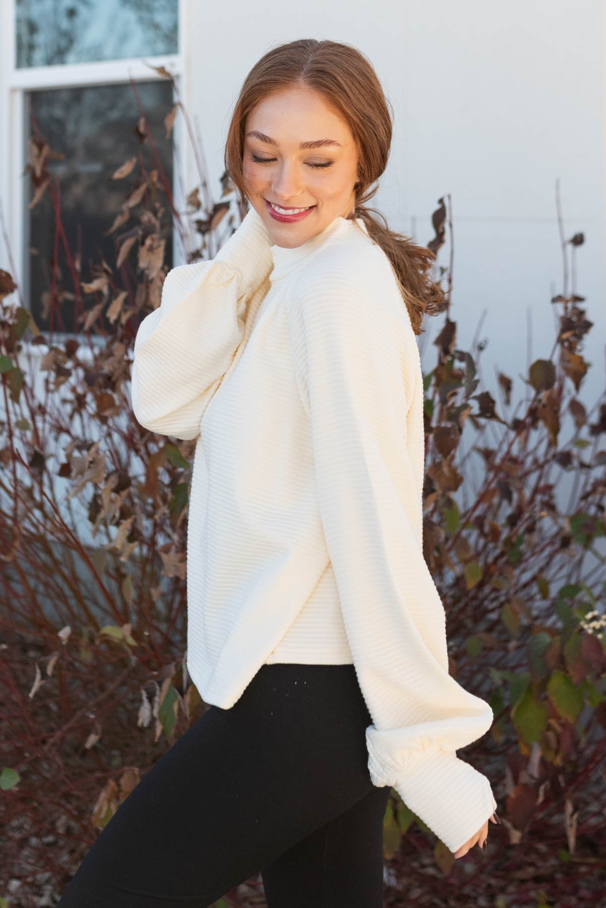 Shari Cream Texture Sweater