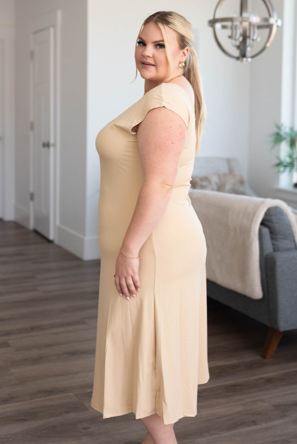 The Slipette Midi Cap Sleeve