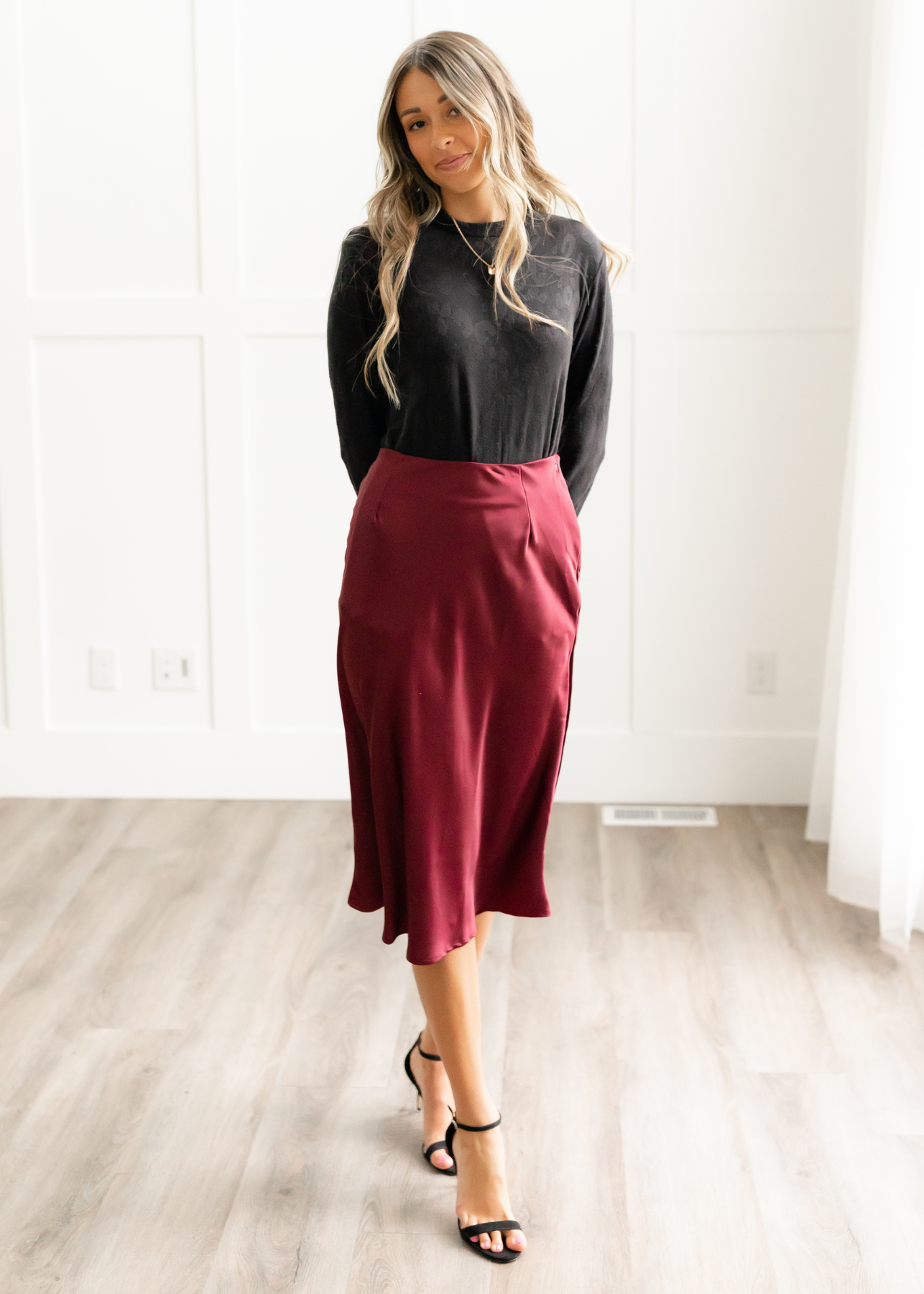 Vida Burgundy Skirt