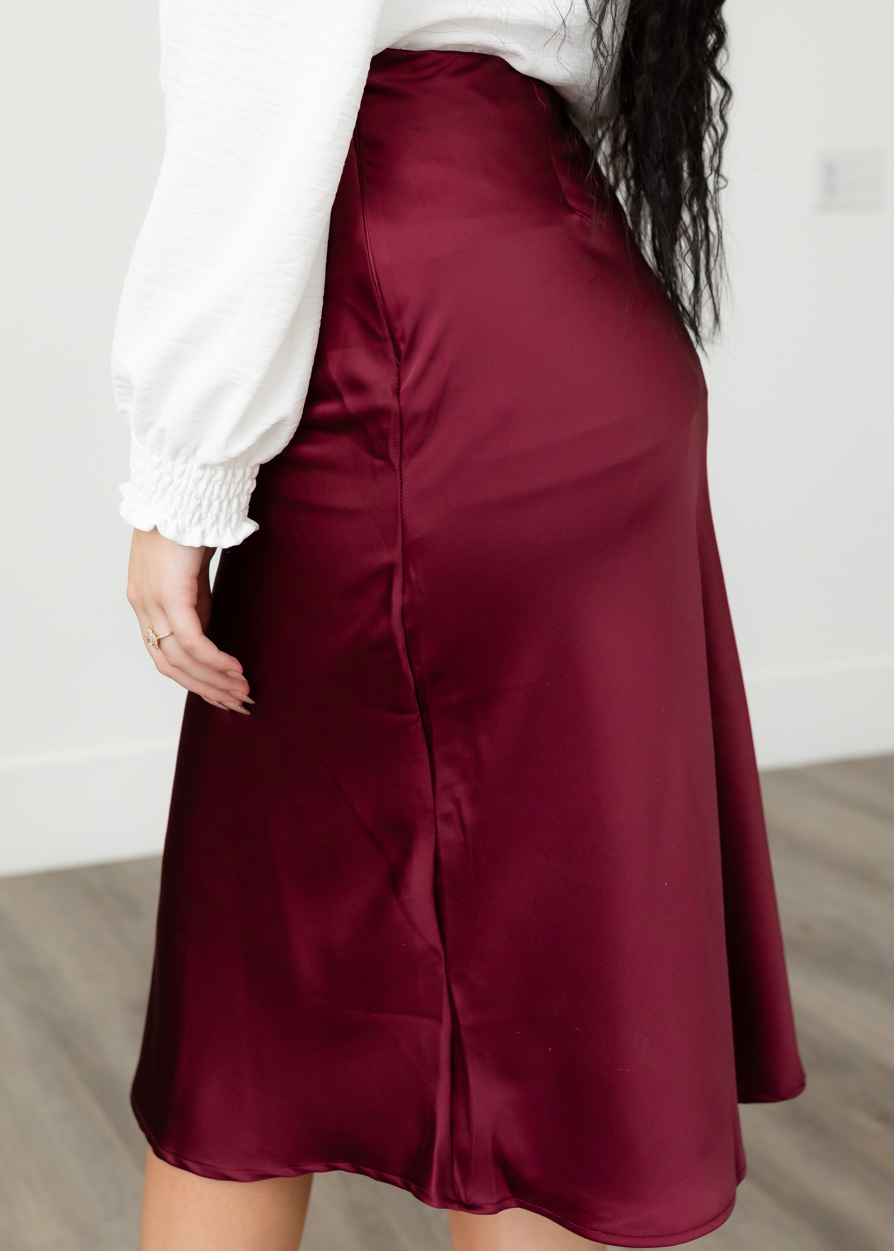 Vida Burgundy Skirt