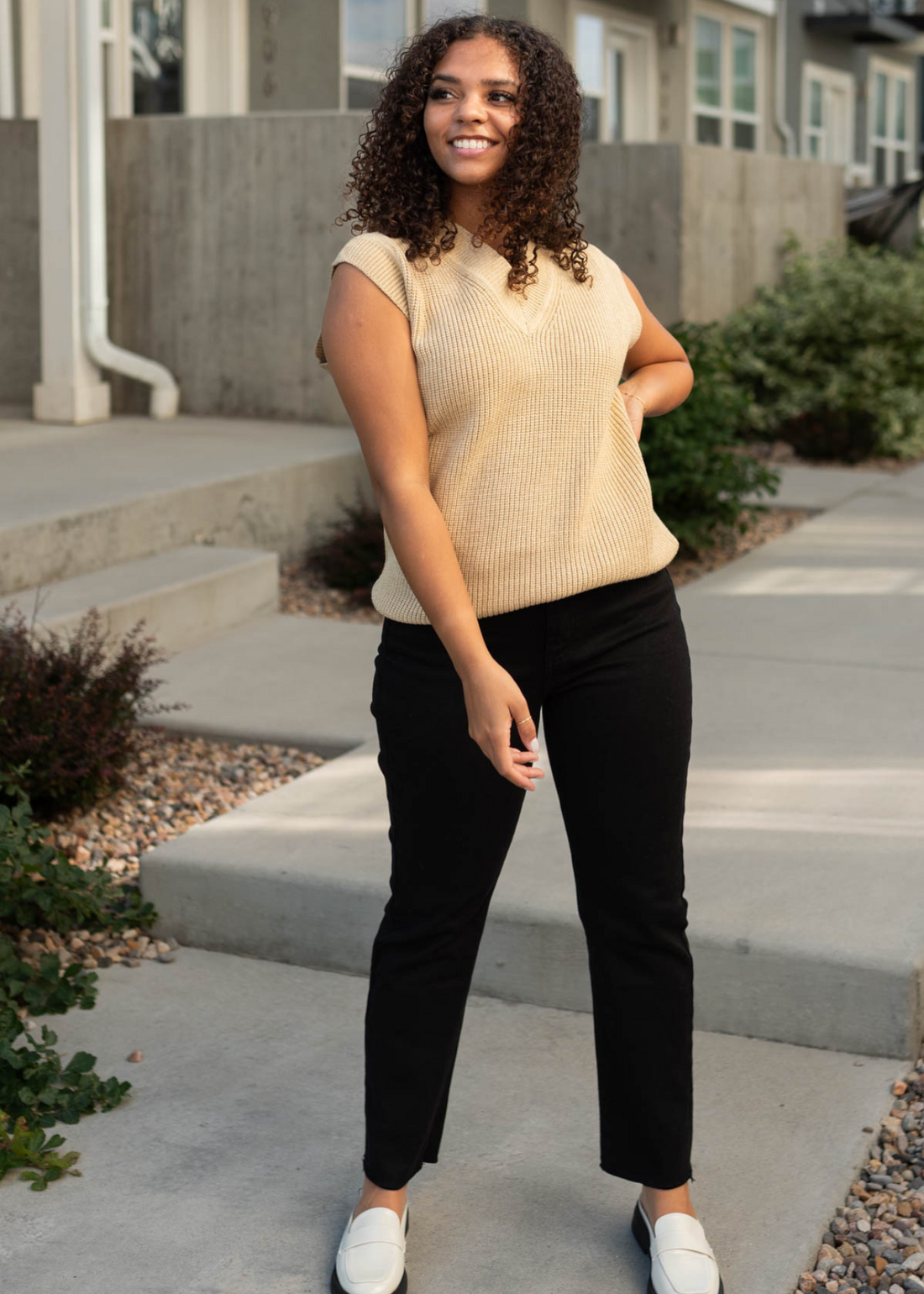 Viva Camel Sweater Vest