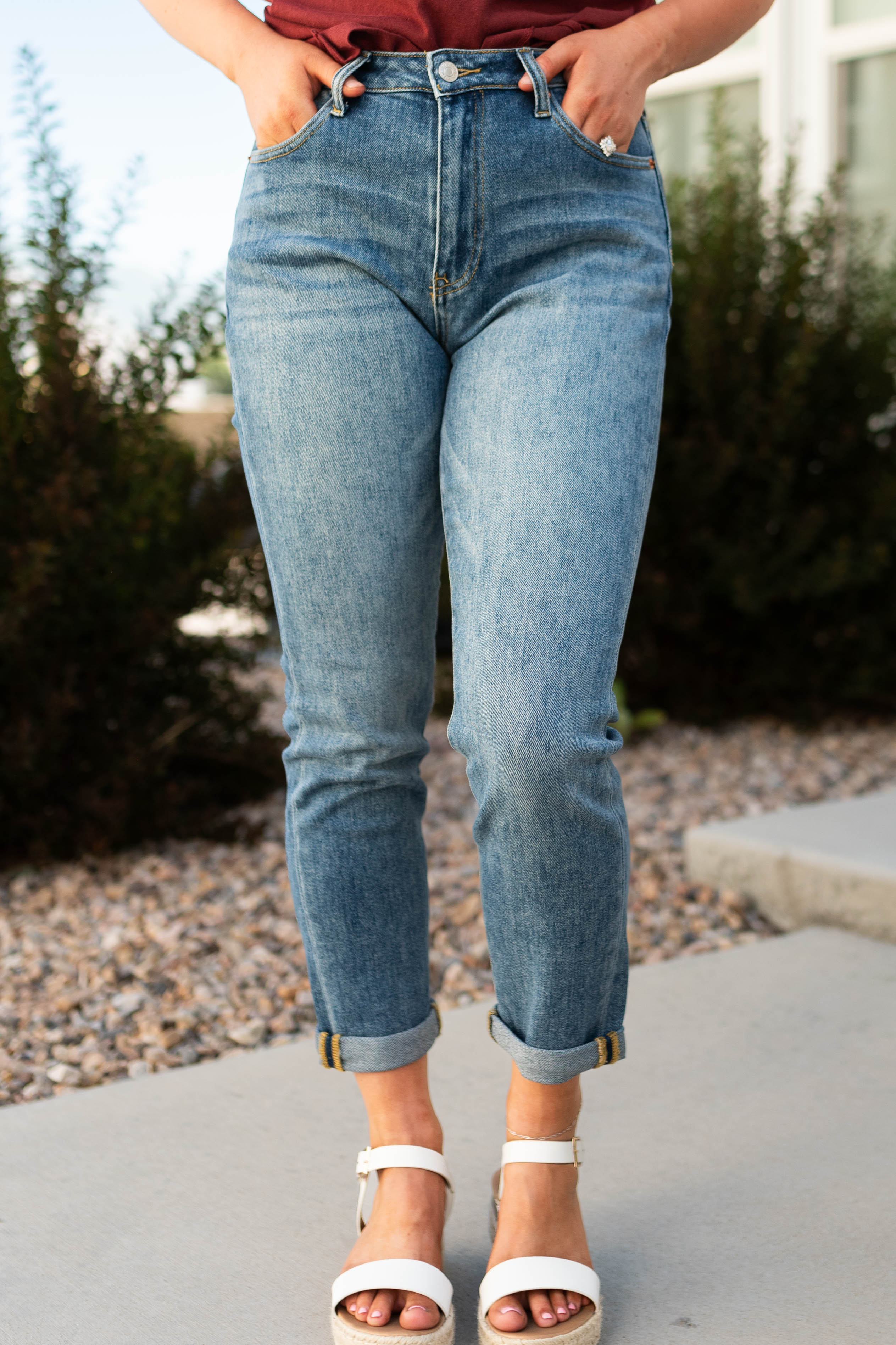 Wynn Medium Girlfriend Jeans