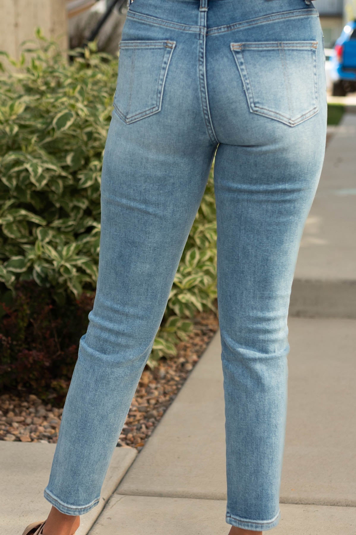 Zea Light Girlfriend Jeans